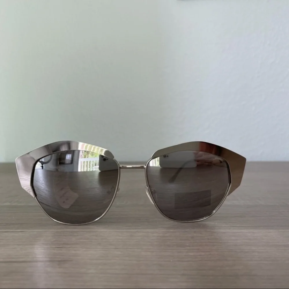Silver Metallic Frame Aviator Cat Eye Sunglasses women’s NWT